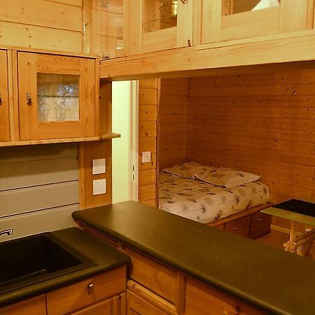 F1 Entier Cosy Style Chalet Montgeron, Proche Paris Exterior foto